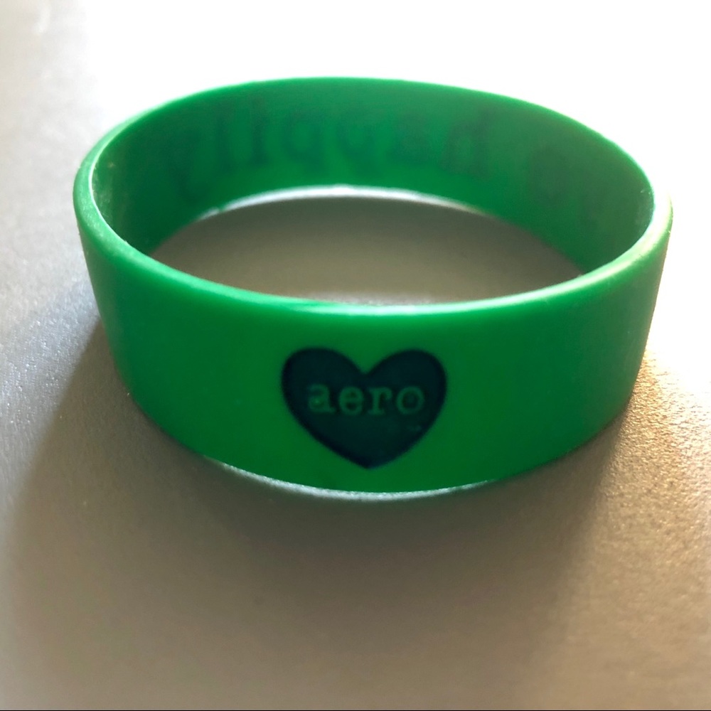 Aeropostale Live Happily Green Rubber Bracelet